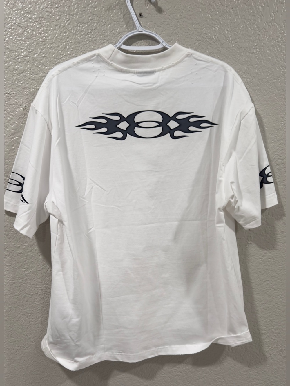 Balenciaga White T-Shirt with Black Flame Logo large oversized - Picture 2 of 4